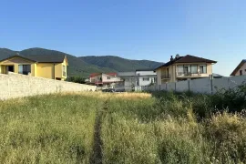 Land For Sale, Saguramo