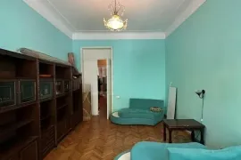 Apartment for sale, 3 Room, Old building, Tbilisi, Chugureti