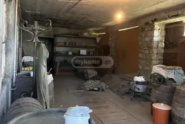 იყიდება სახლი, 6 ოთახიანი, თელავი, წინანდალი