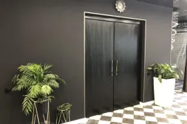 Продается , Универсальное коммерческое помещение, vake