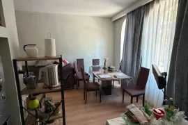 Ипотека квартиры, 3 Kомнатная, Старое здание, Тбилиси, Дидубе