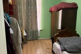 Ипотека квартиры, 3 Kомнатная, Старое здание, Тбилиси, Дидубе