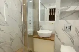 ქირავდება ბინა, 2 ოთახიანი, ახალი აშენებული, ბათუმი