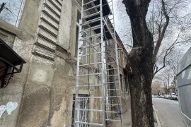 კიბე ხარაჩო მოძრავი