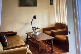For Rent, 1 Room, Old building, Tbilisi, Didube