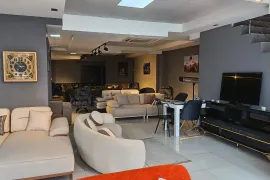 For Rent, Universal commercial space, Sanzona