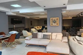 For Rent, Universal commercial space, Sanzona