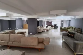 For Rent, Universal commercial space, Sanzona