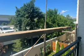 იყიდება სახლი, 5 ოთახიანი, თბილისი, სოფ. დიღომი