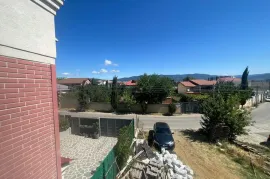 იყიდება სახლი, 5 ოთახიანი, თბილისი, სოფ. დიღომი