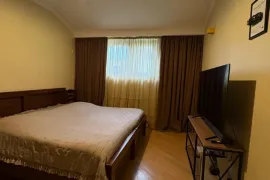 Apartment for sale, 3 Room, Old building, Tbilisi, saburtalo