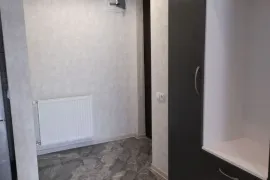 იყიდება ბინა, 3 ოთახიანი, ახალი აშენებული, ბათუმი, რუსთაველის უბანი