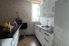იყიდება ბინა, 3 ოთახიანი, ახალი აშენებული, ბათუმი, აეროპორტის უბანი