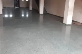 ქირავდება, უნივერსალური კომერციული  ფართი