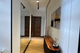 Продается квартира, 4 Kомнатная, Новостройка, Тбилиси, saburtalo
