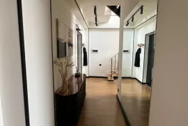 Продается квартира, 4 Kомнатная, Новостройка, Тбилиси, saburtalo