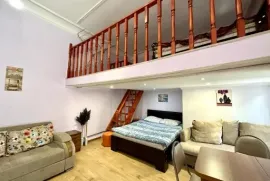 Apartment for sale, 1 Room, Old building, Tbilisi, Sololaki