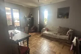 Продается квартира, 6 Kомнатная, Старое здание, Тбилиси, Глдани