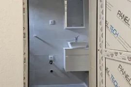 იყიდება ბინა, 2 ოთახიანი, ძველი აშენებული, თბილისი, ვერა