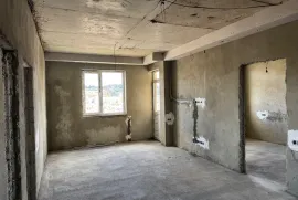 Apartment for sale, 4 Room, Under construction, Kutaisi, Aghmashenebeli Settlement