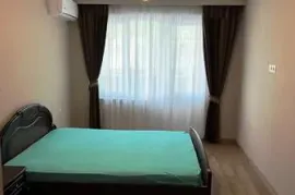 For Rent, 3 Room, Old building, Tbilisi, saburtalo