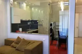 ქირავდება ბინა, 3 ოთახიანი, ახალი აშენებული, თბილისი, ბაგები