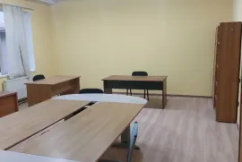 ქირავდება, საოფისე ფართი, ზუგდიდი