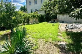 House For Sale, 15 Room, Tbilisi, Nutsubidze plateau