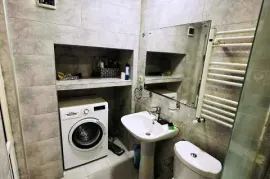 Аренда, 3 Kомнатная, Старое здание, Тбилиси, Сололаки