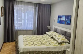 For Rent, 2 Room, Old building, Tbilisi, saburtalo