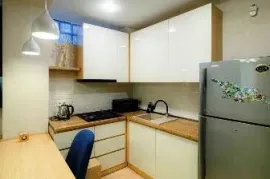 Аренда, 3 Kомнатная, Старое здание, Тбилиси, Вера