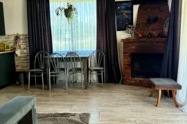 ქირავდება სახლი დღიურად, 3 ოთახიანი, ბორჯომი, სადგერი
