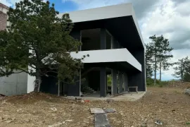 House For Sale, 6 Room, Tbilisi, Lisi lake