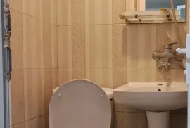 ქირავდება ბინა, 1 ოთახიანი, ძველი აშენებული, თბილისი, დიდუბე