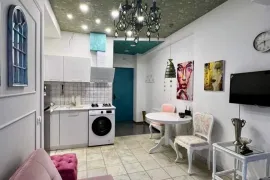 Аренда, 2 Kомнатная, Старое здание, Тбилиси, saburtalo