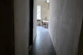 Продается квартира, 4 Kомнатная, Старое здание, Тбилиси, saburtalo