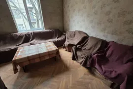Продается квартира, 4 Kомнатная, Старое здание, Тбилиси, saburtalo