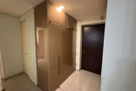 Apartment for sale, 4 Room, Old building, Tbilisi, vake