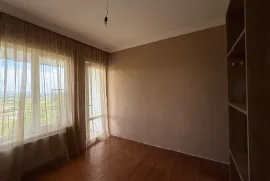 Аренда Дома, 9 Kомнатная, Рустави, Новый Рустави