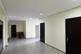 ქირავდება, საოფისე ფართი, თელავი
