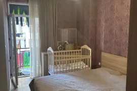 იყიდება ბინა, 3 ოთახიანი, ახალი აშენებული, ბათუმი, აეროპორტის უბანი