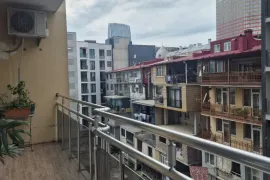 იყიდება ბინა, 3 ოთახიანი, ახალი აშენებული, ბათუმი, ძველი ბათუმის უბანი