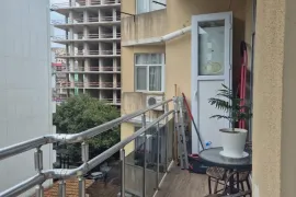 იყიდება ბინა, 3 ოთახიანი, ახალი აშენებული, ბათუმი, ძველი ბათუმის უბანი
