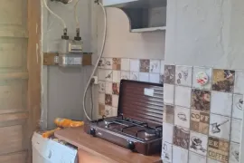 Аренда, 1 Kомнатная, Старое здание, Тбилиси, Чугурети