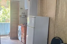 Аренда, 1 Kомнатная, Старое здание, Тбилиси, Чугурети
