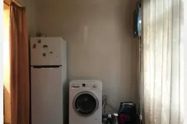For Rent, 2 Room, Old building, Tbilisi, saburtalo