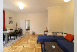 For Rent, 4 Room, Old building, Tbilisi, Vera