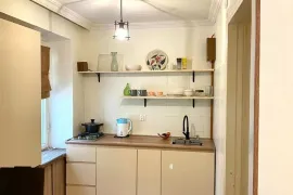 Аренда, 2 Kомнатная, Старое здание, Тбилиси, saburtalo