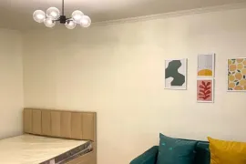Аренда, 2 Kомнатная, Старое здание, Тбилиси, saburtalo