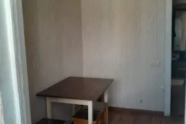 Продается квартира, 1 Kомнатная, Старое здание, Рустави